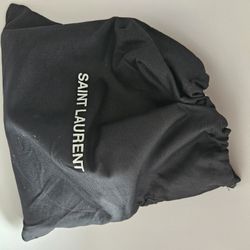 Black Leather Grained Purse With Chain 