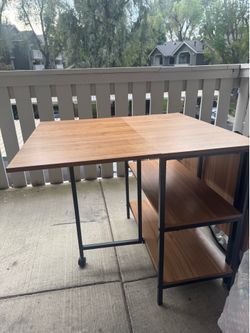 Extendable Table