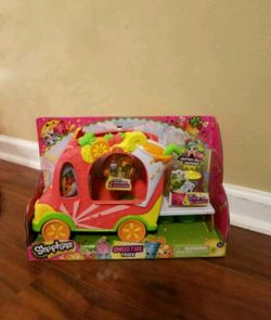 Shopkins Smoothie Truck Set New