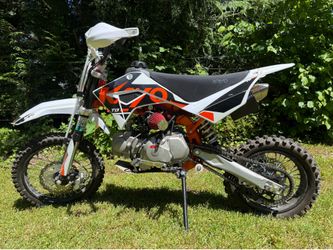2022 Kayo TD125 Youth Dirt Bike / Pit Bike - Like New Under 10 Miles!