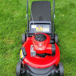 Like New Craftsman Lawn Mower With Bag Runs Great 