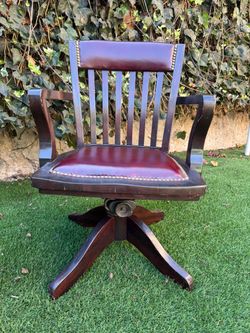 Swivel Office Chair