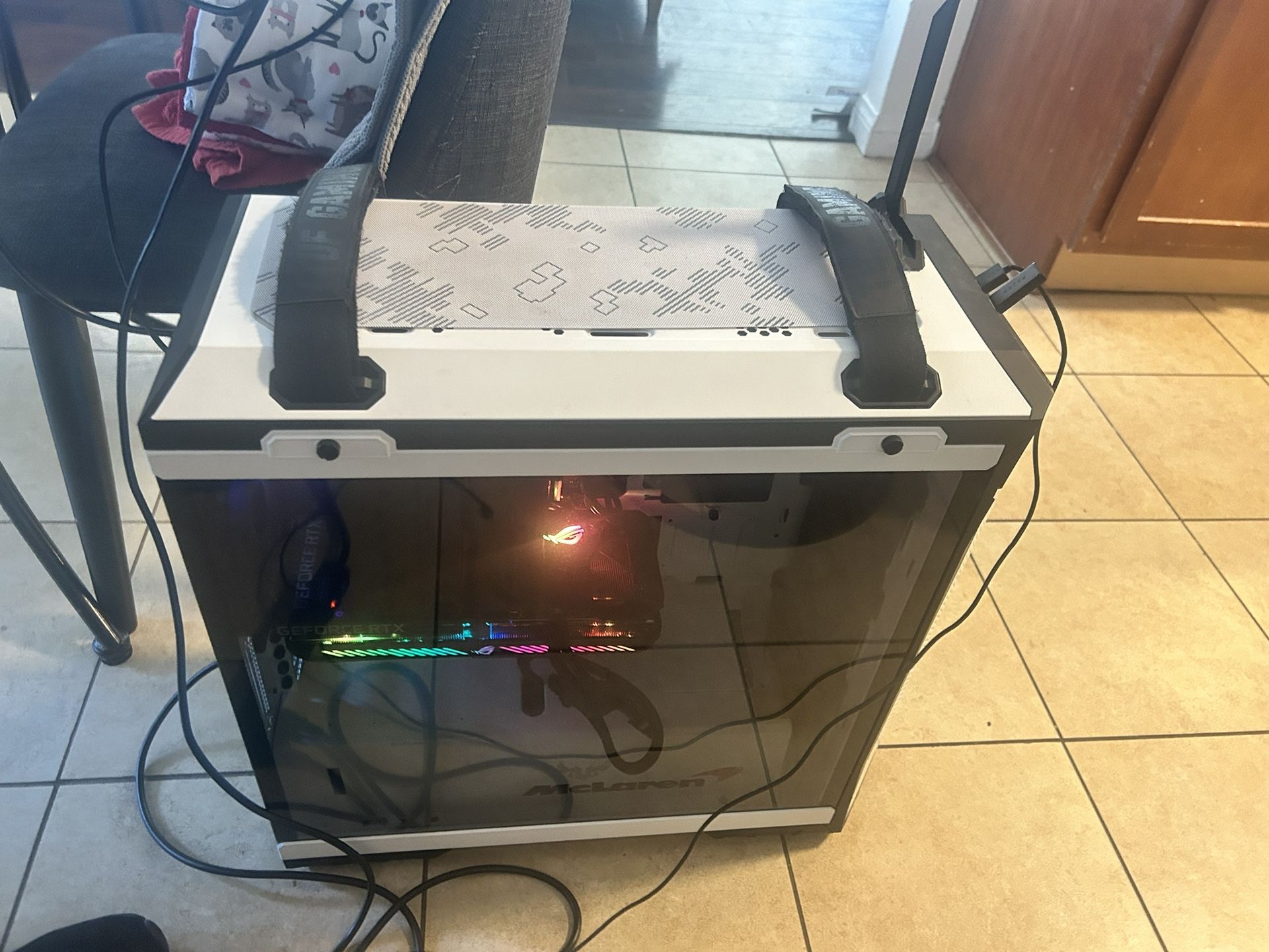 Gaming PC - RTX 3060 - i9 processor - 64GB RAM - 3 TB Memory