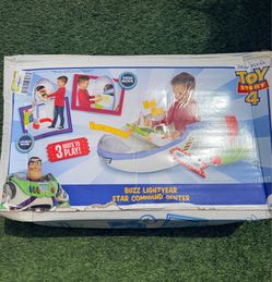 BUZZ LIGHTYEAR STAR COMMAND CENTER