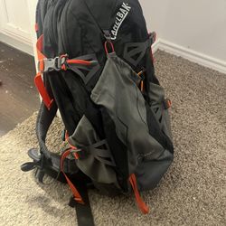 Camelbak Fourteneer 20 - LIKE NEW