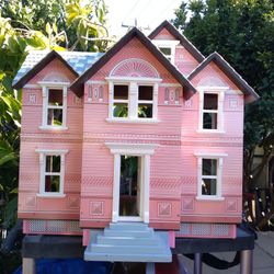 Large Doll House Victorian Mellisa & Doug