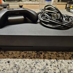 Xbox One 1TB with Controller