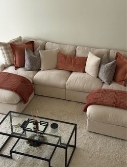 Tolzmann Sectional Sofa With 2 Ottomans