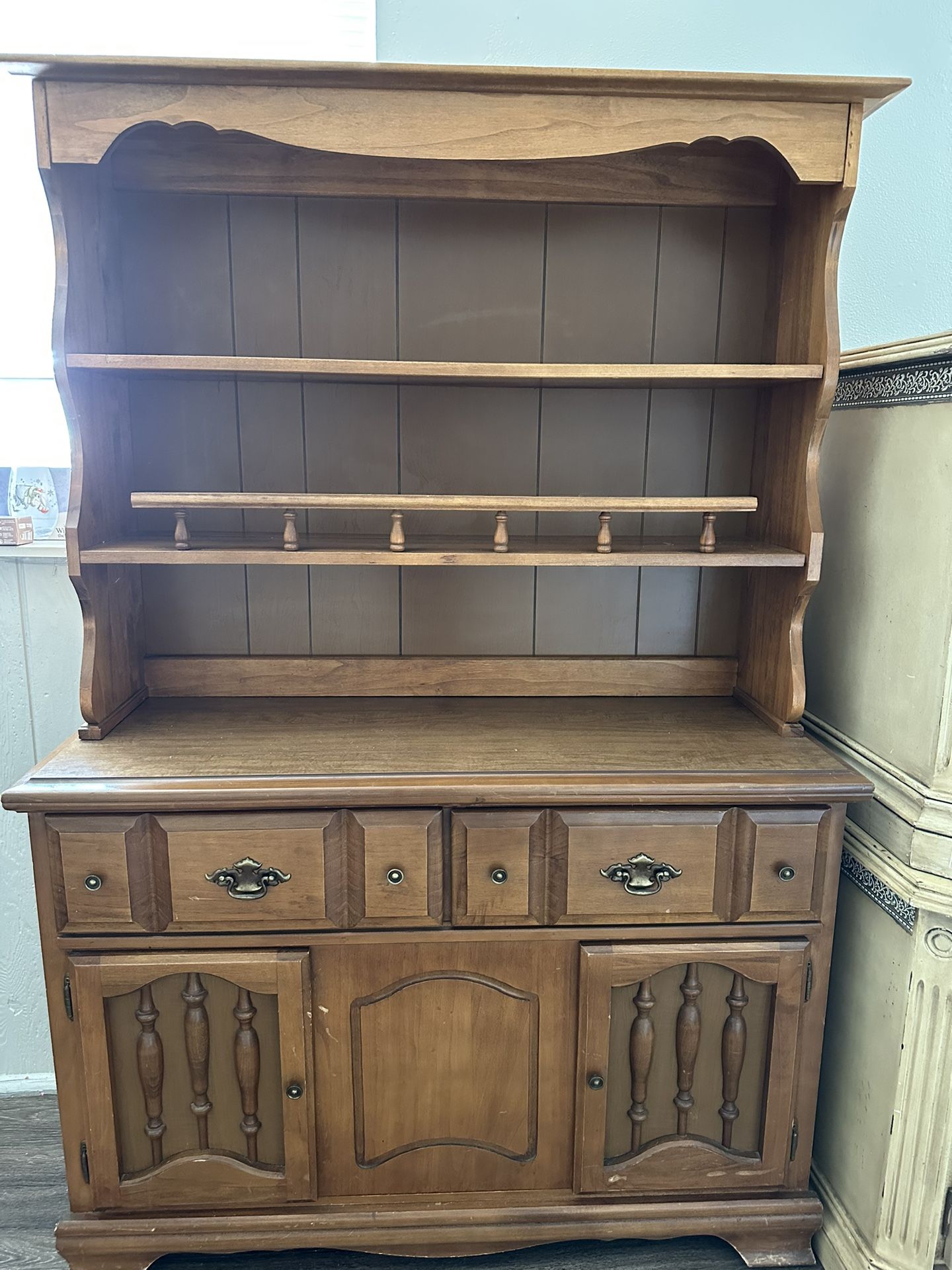 2 Piece Cabinet/shelf
