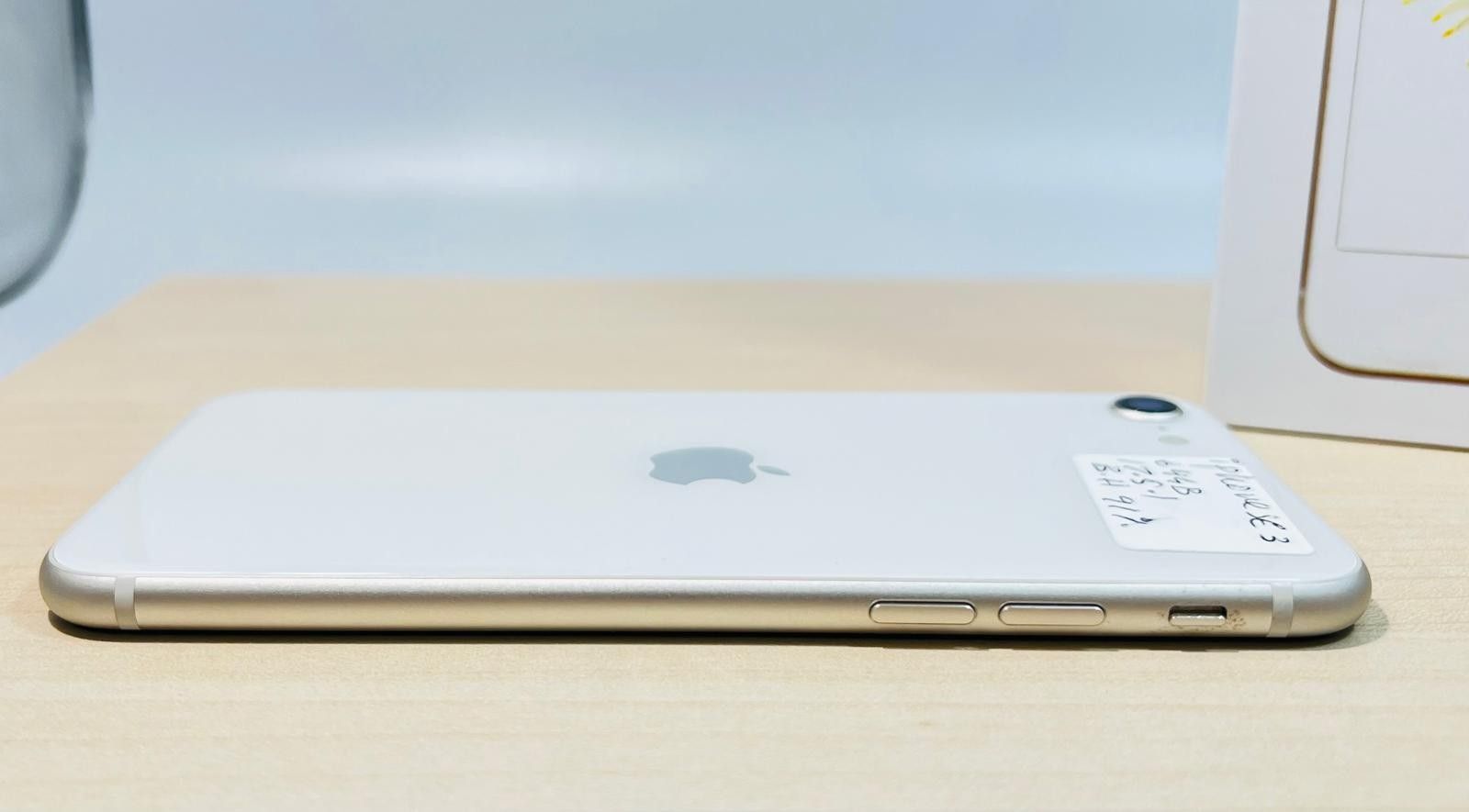 Apple iPhone SE 5G 64GB (3rd Gen) Fully Functional