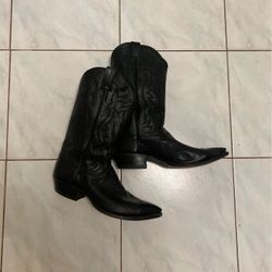 Justin’s Caiman Cowboy Boots