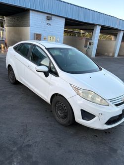 2011 Ford Fiesta