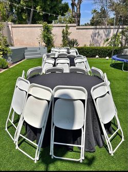 Chairs. Sillas