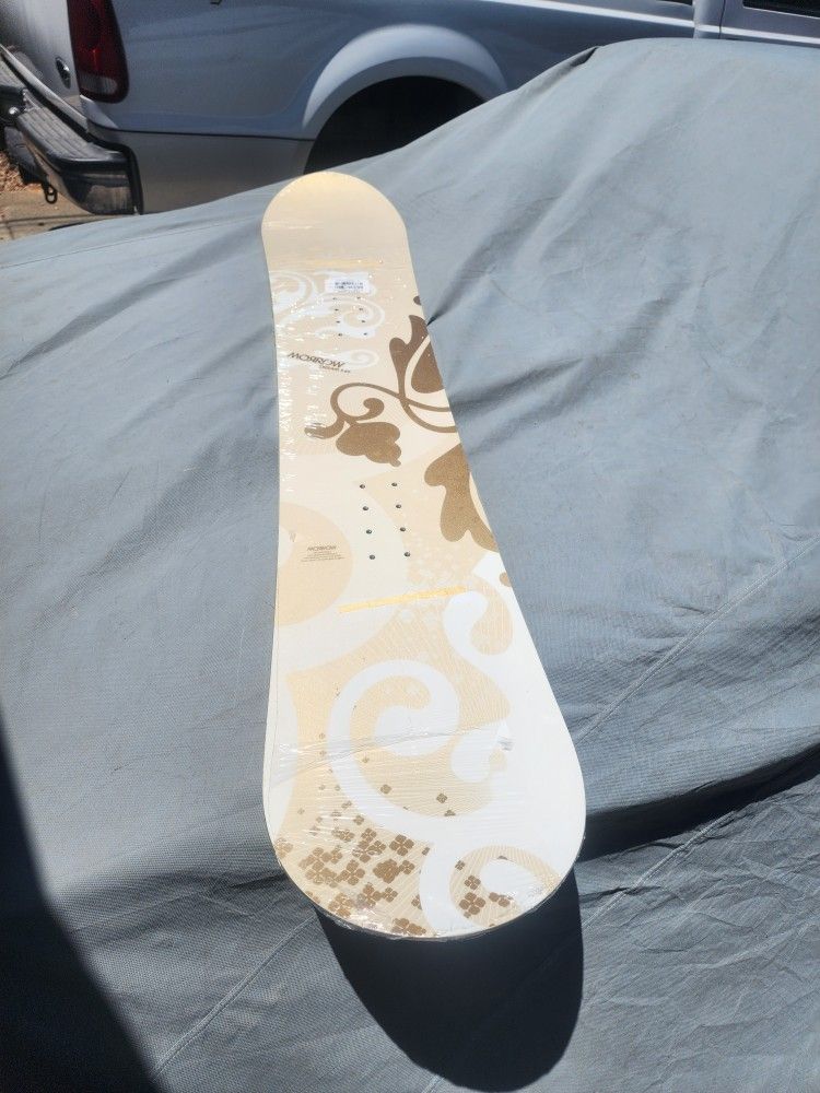 MORROW Dream SNOW BOARD new In Package