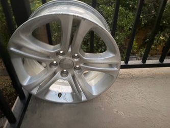 Dodge charger rim size 17