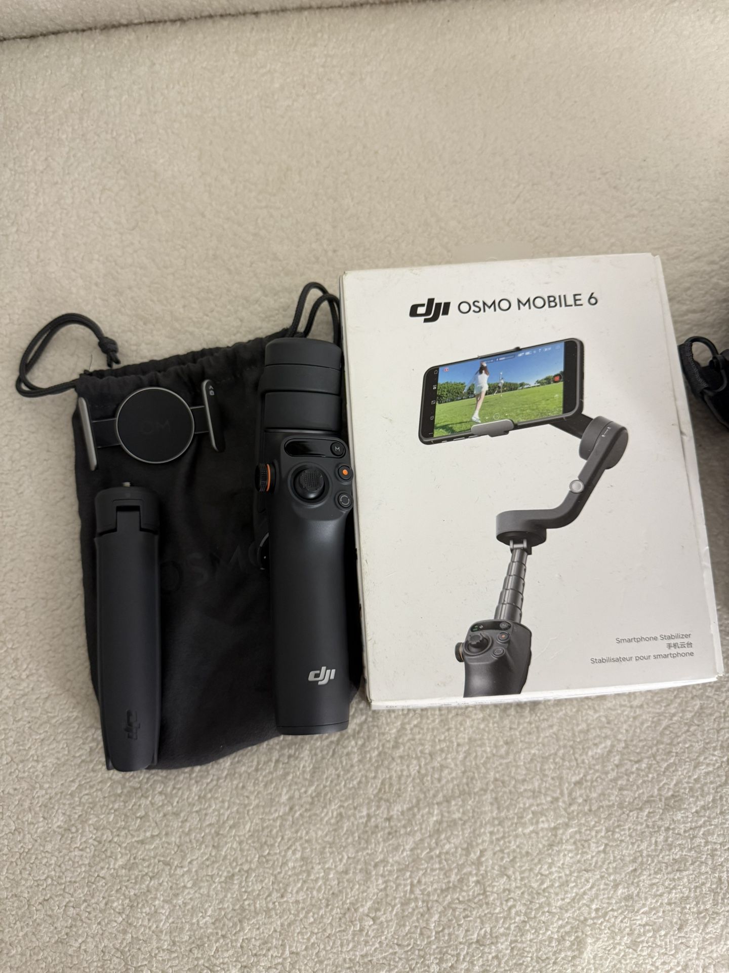 DJI Osmo Mobile 6 + DJI Bag