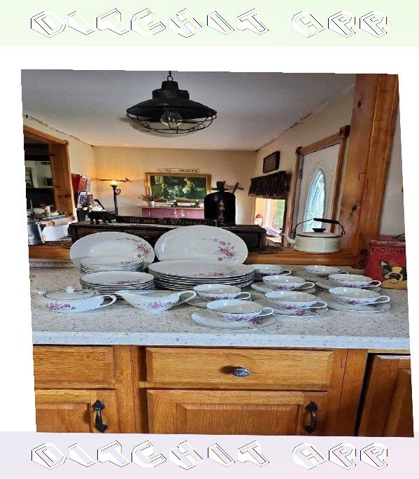red and Classic Dinnerware Collections Timeless Pieces with Vintage Charm