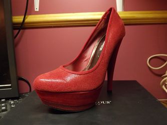 Classy Red heels (Brand New, Never Worn)