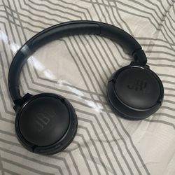 JBL headphones 