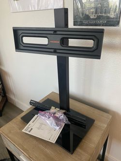 Perlegear Universal TV Floor Stand Mount