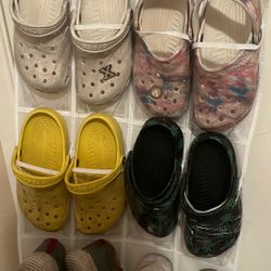 Crocs Size 6/8 