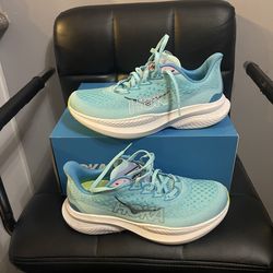Hoka Mach 6/ size 7.5B Women’s $95