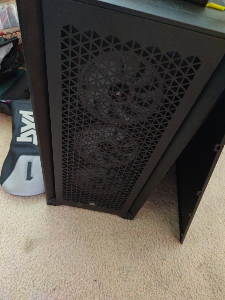 Corsair Case With Corsair Fans And Aio With Mobo