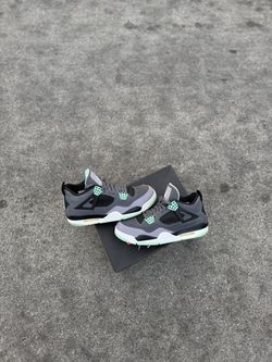 Jordan 4 Green Glow Size 10 Men Gently Worn