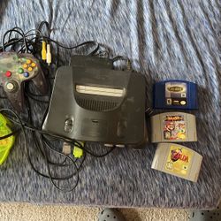 N64 2 Controllers All Cables + Games