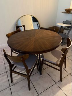 Round dining set with 4 chairs