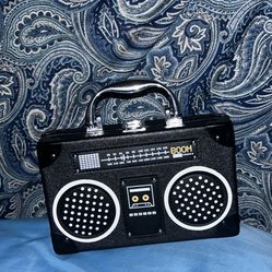 Radio Purse
