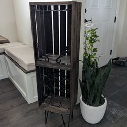 Wine And Liquor Rack And Storage 
