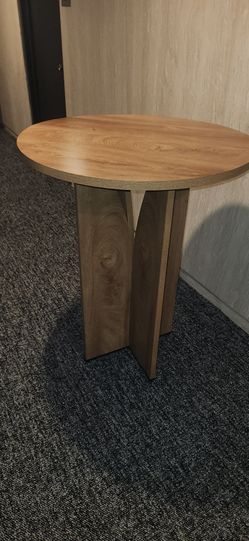 Tribesigns Style Round Counter-Height Cocktail Table – Light Brown