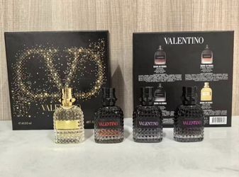 Valentino born in roma gift set