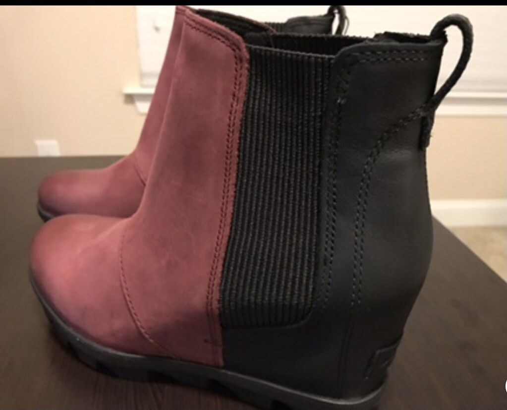 Sorel Joan of Artic Waterproof Wedge Bootie 6.5