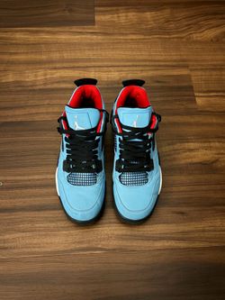 Travis Scott Jordan 4’s