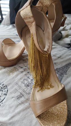 Colin stuart gold heels