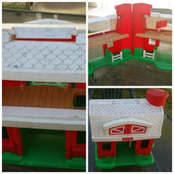 1995 Fisher-Price Barn