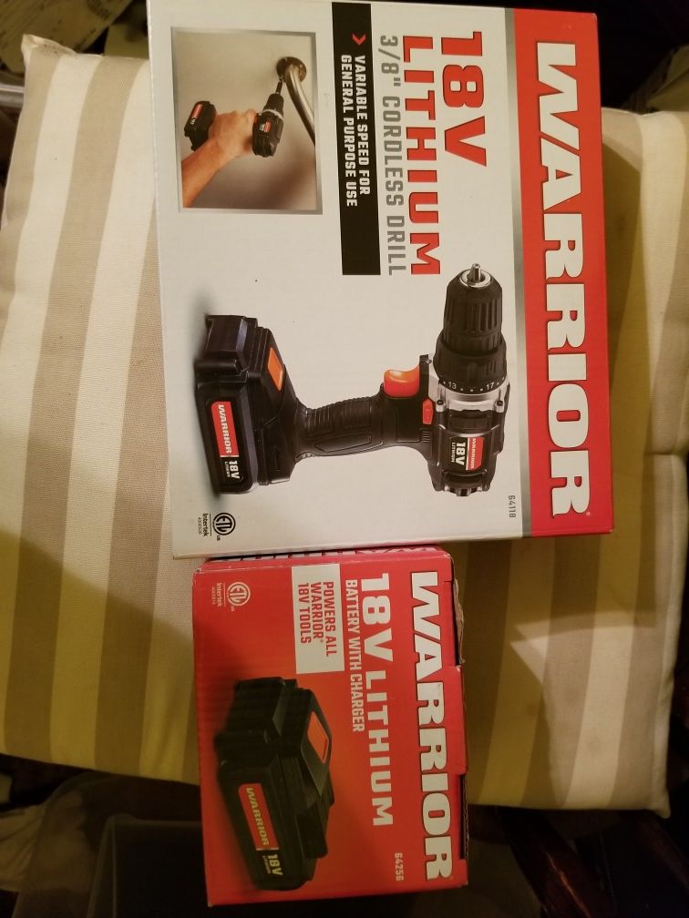 Cordless drill and extra battery