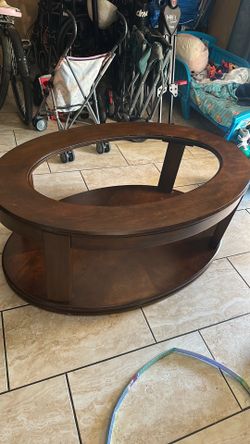 Table: glass broke