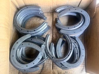 St. Croix Forge Size 000 Horseshoes – Lot