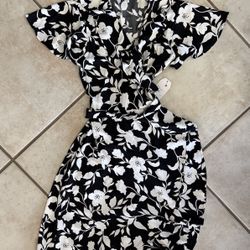 Flower Design Wrap Dress
