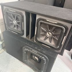 2-kicker 12” L7 Subs With Ported Box 