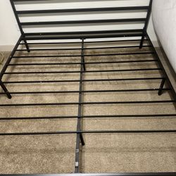 King Metal Bed frame 