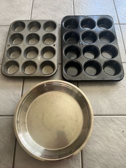 Muffin Baking Pans & cake/bowl Set
