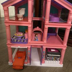 Doll house