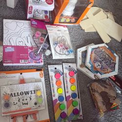 Arts And Crafts Supplies