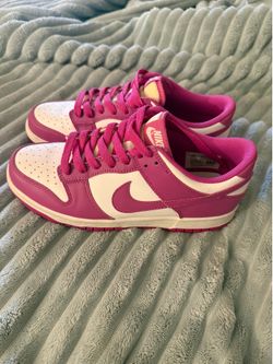 Active fuchsia nike dunks