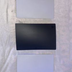 Digital PS5 with Extra Pair of Cover Plates!