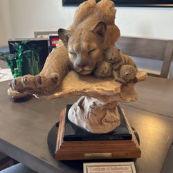 Cougar Statue